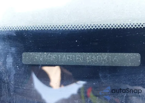 2011 Nissan Versa 1.8S из США, поврежденный, VIN 3N1BC1AP1BL410316